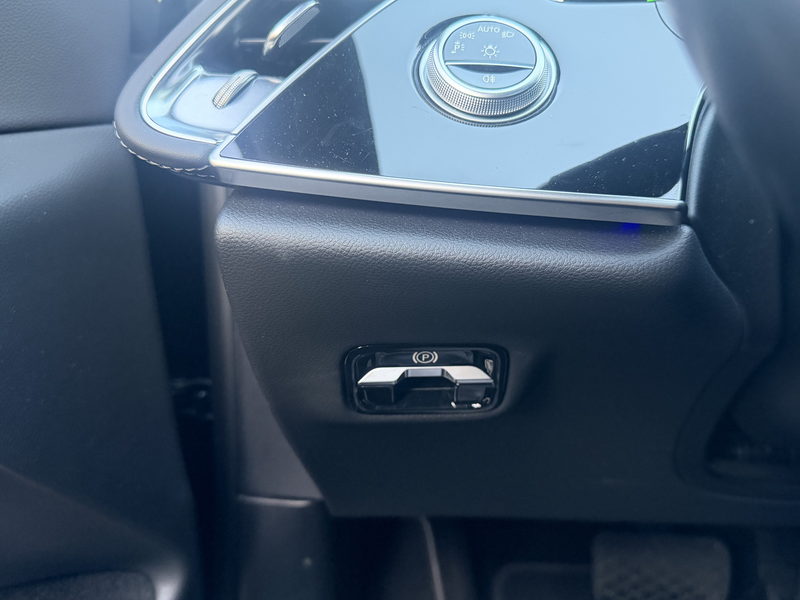 Mercedes-Benz E 300 e 9G-TRONIC EXCLUSIVE PREMIUM — photo 11