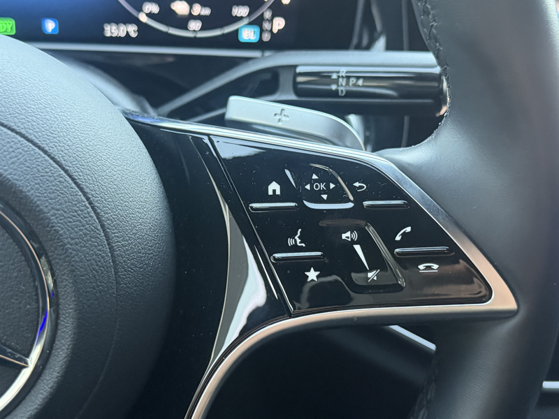 Mercedes-Benz E 300 e 9G-TRONIC EXCLUSIVE PREMIUM — photo 14