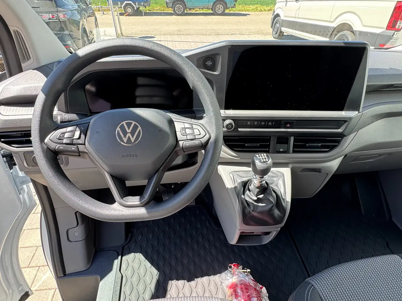 Volkswagen T7 Transporter 2026 — фото 26