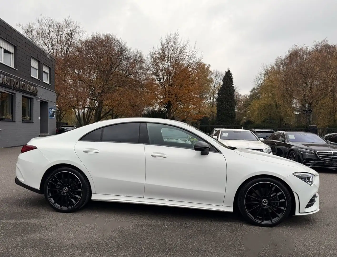 Mercedes-Benz CLA 200 Edition AMG Line MBUX/LED/RFK/Night/19' Weiß - 2
