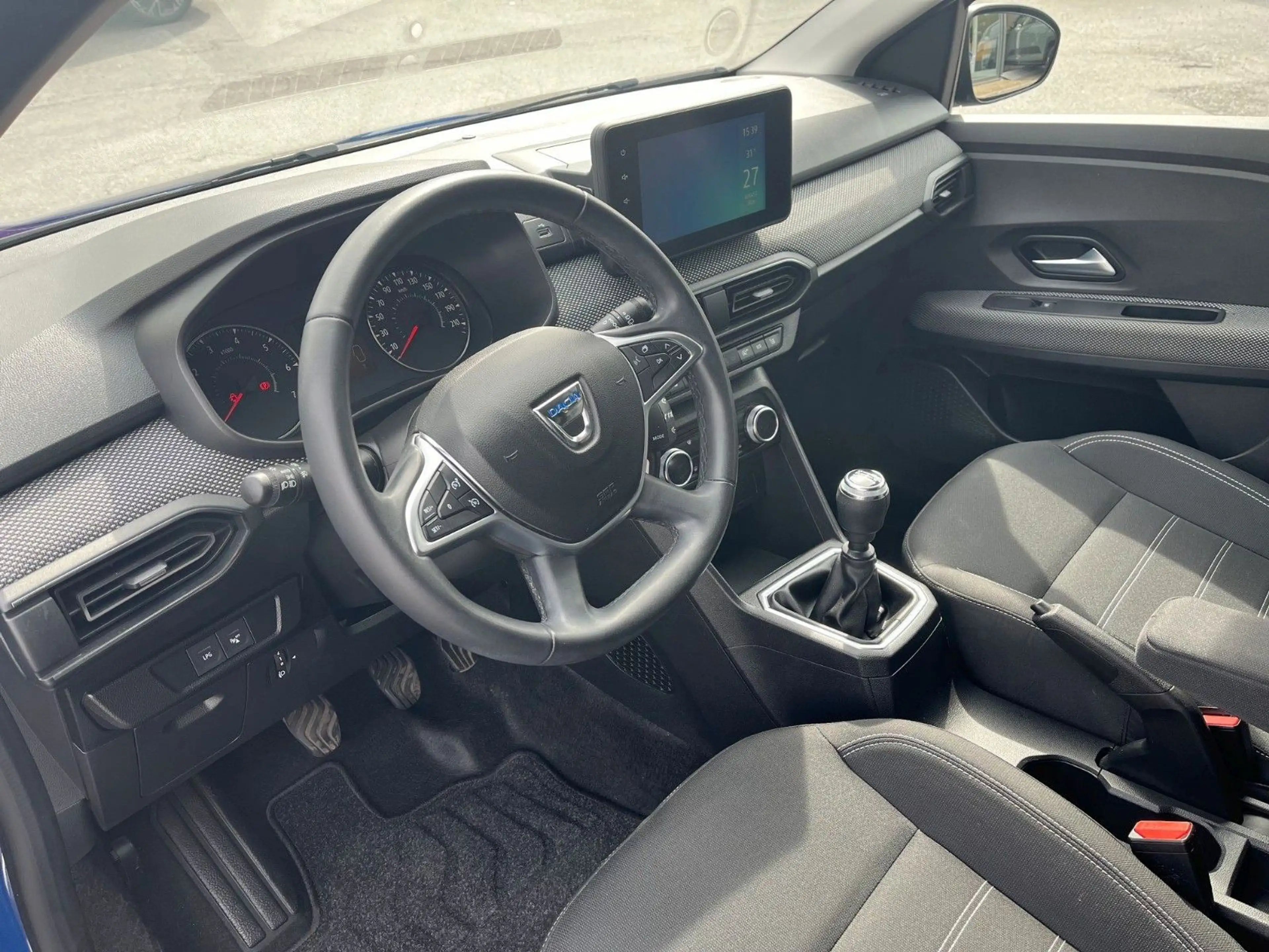 Dacia Jogger Comfort TCe 100 ECO-G 5-Sitzer — photo 10