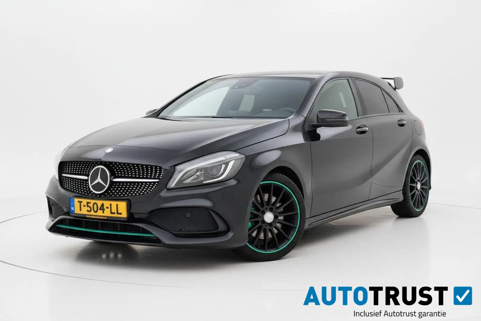 Mercedes-Benz A 220 4MATIC Motorsport Edition AMG PANORAMADAK Schwarz - 1