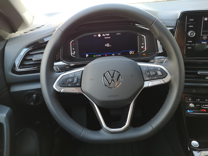 Volkswagen T-Roc 1.5TSI DSG Style AHK ACC Kam el. HK — photo 4