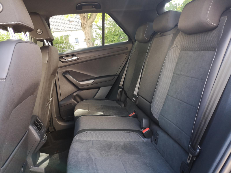 Volkswagen T-Roc 1.5TSI DSG Style AHK ACC Kam el. HK — photo 8