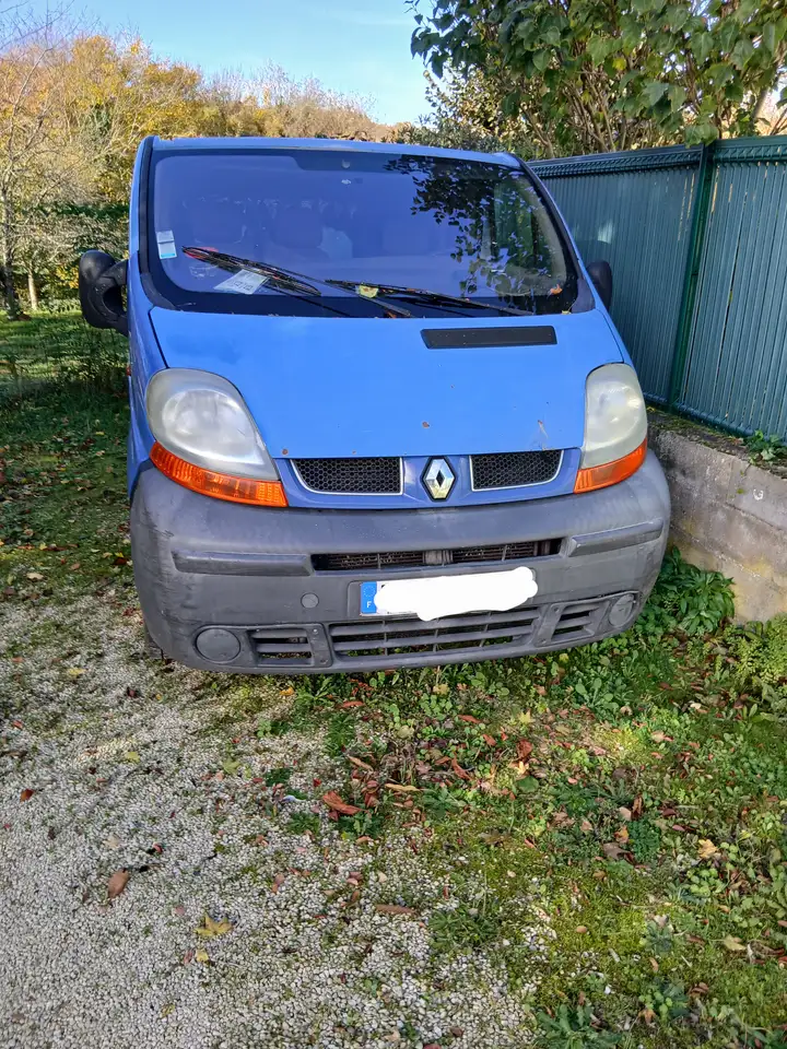Renault Trafic TRAFIC FGN L1H1 1000 Kg 2.5 dCi - 140 PA