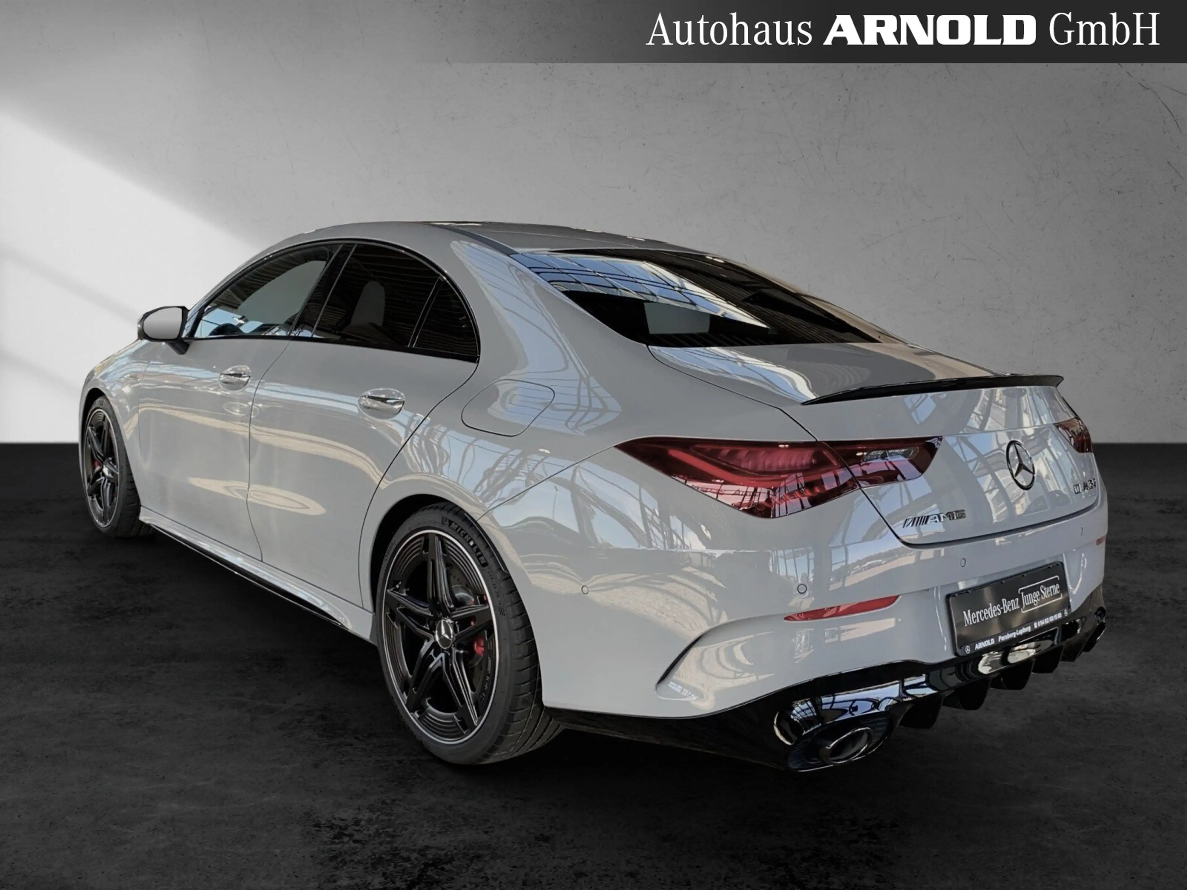 Mercedes-Benz CLA 35 AMG Mercedes-AMG CLA 35 4M Distronic Burmester Pano — photo 4