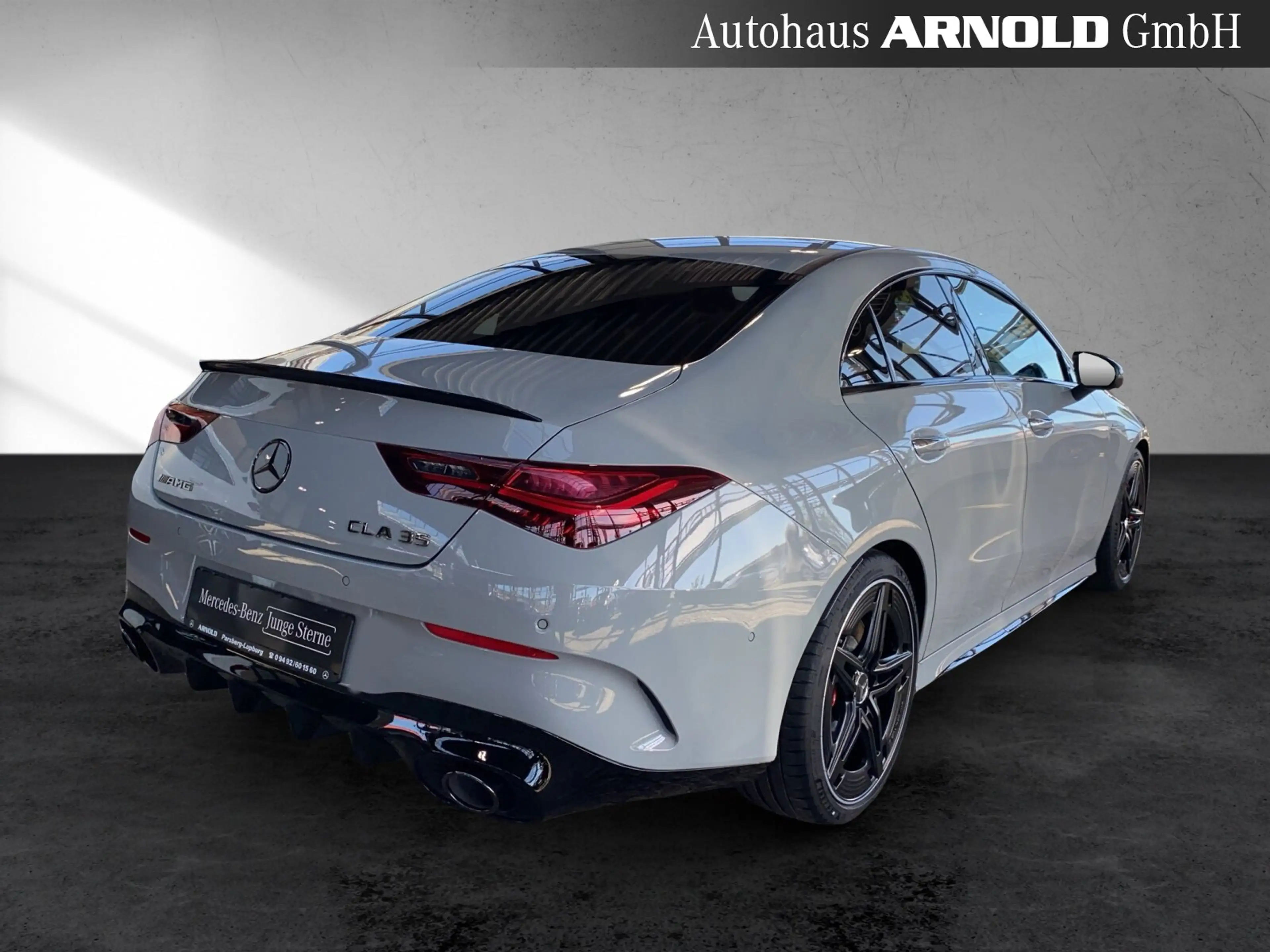 Mercedes-Benz CLA 35 AMG Mercedes-AMG CLA 35 4M Distronic Burmester Pano — photo 5
