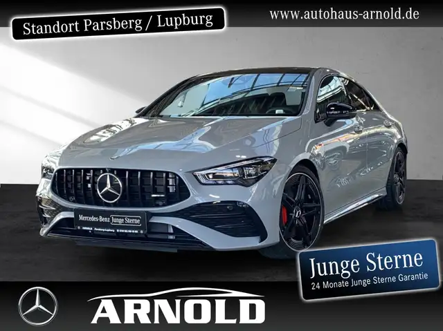 Mercedes-Benz CLA 35 AMG Mercedes-AMG CLA 35 4M Distronic Burmester Pano
