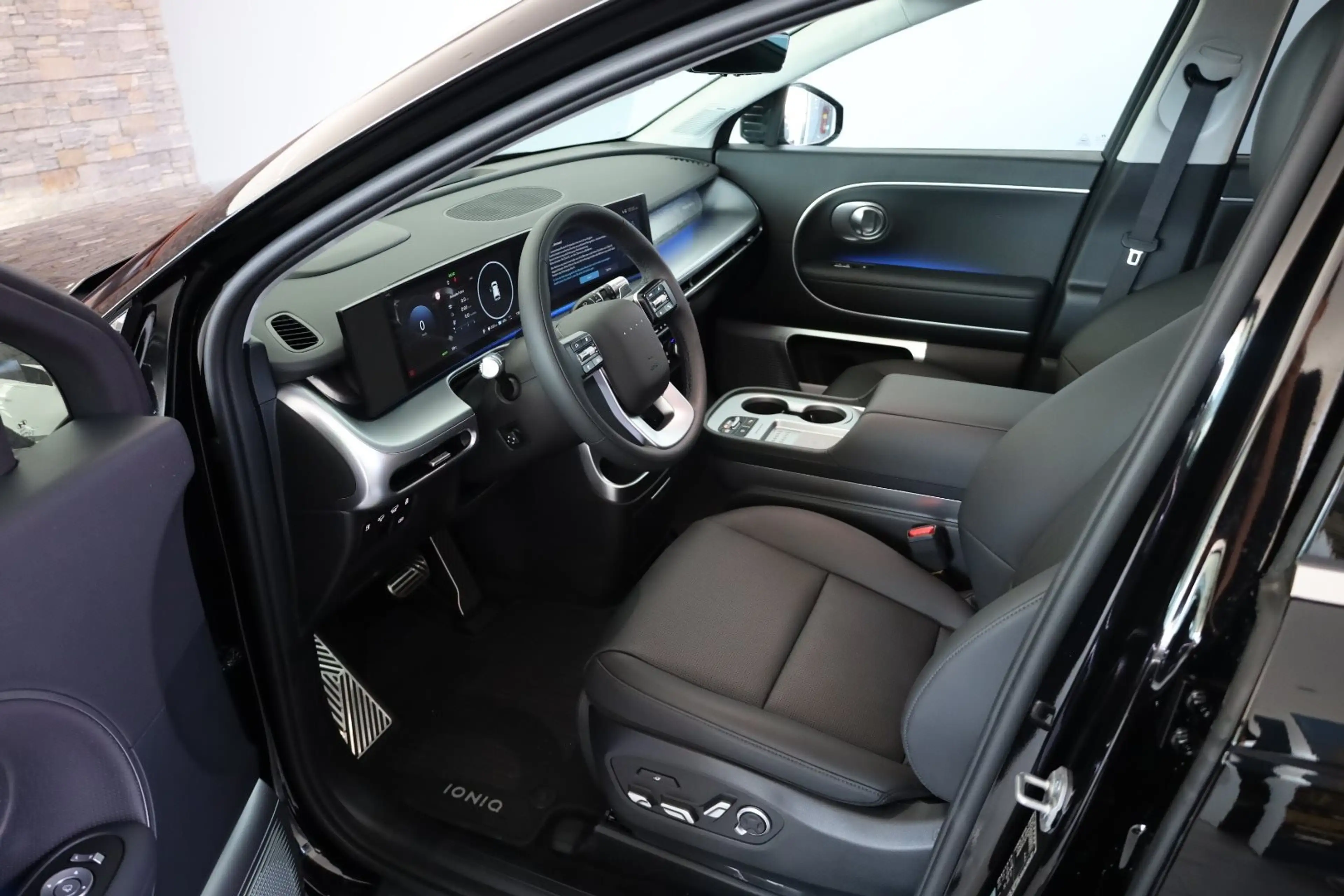 Hyundai IONIQ 9 IONIQ 9 Calligraphy 110 kWh 4WD abzgl. möglicher S — photo 5