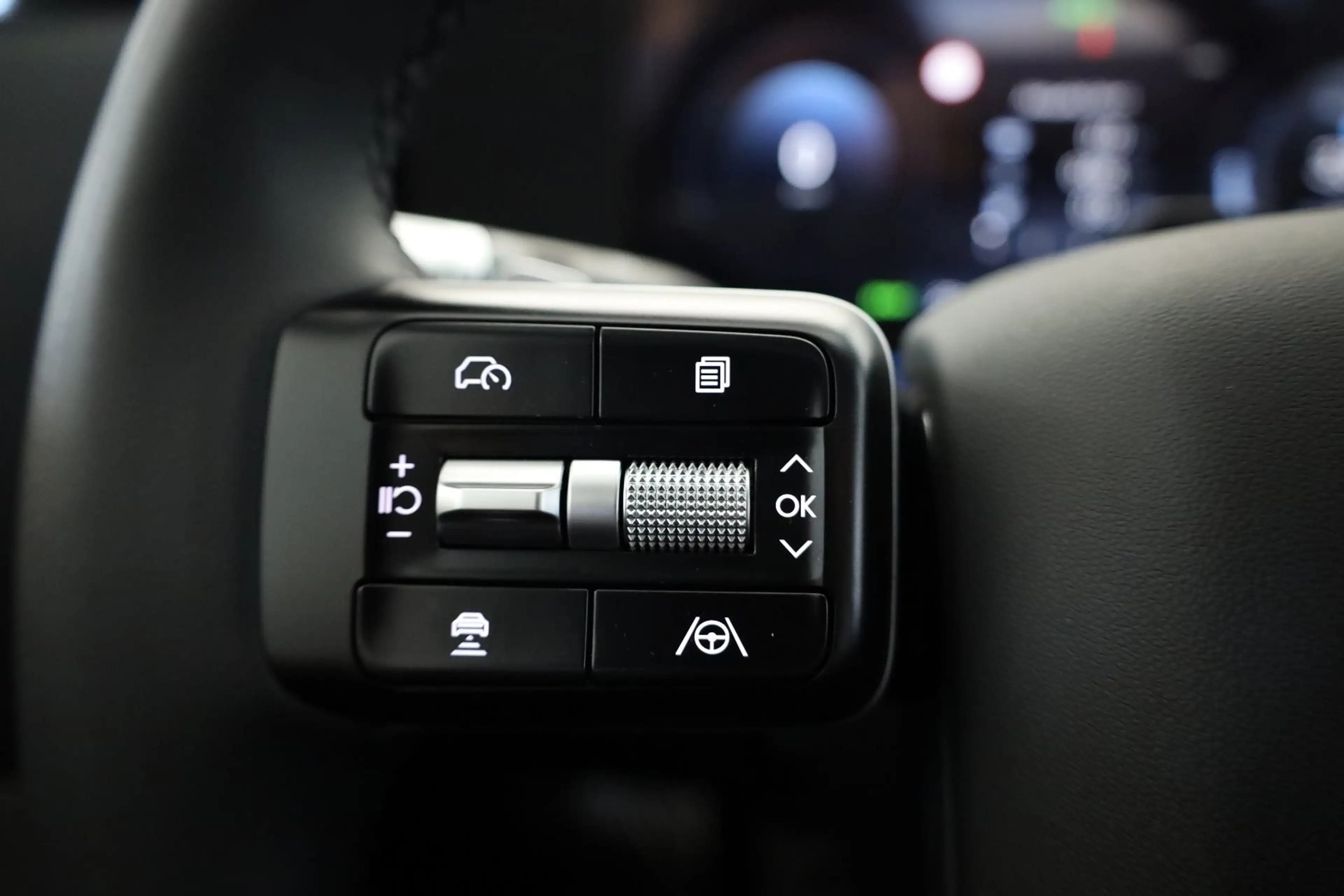 Hyundai IONIQ 9 IONIQ 9 Calligraphy 110 kWh 4WD abzgl. möglicher S — photo 14