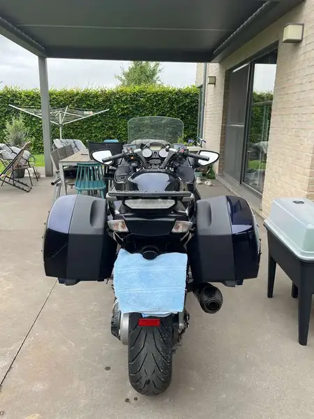 Kawasaki GTR 1400 - foto 7