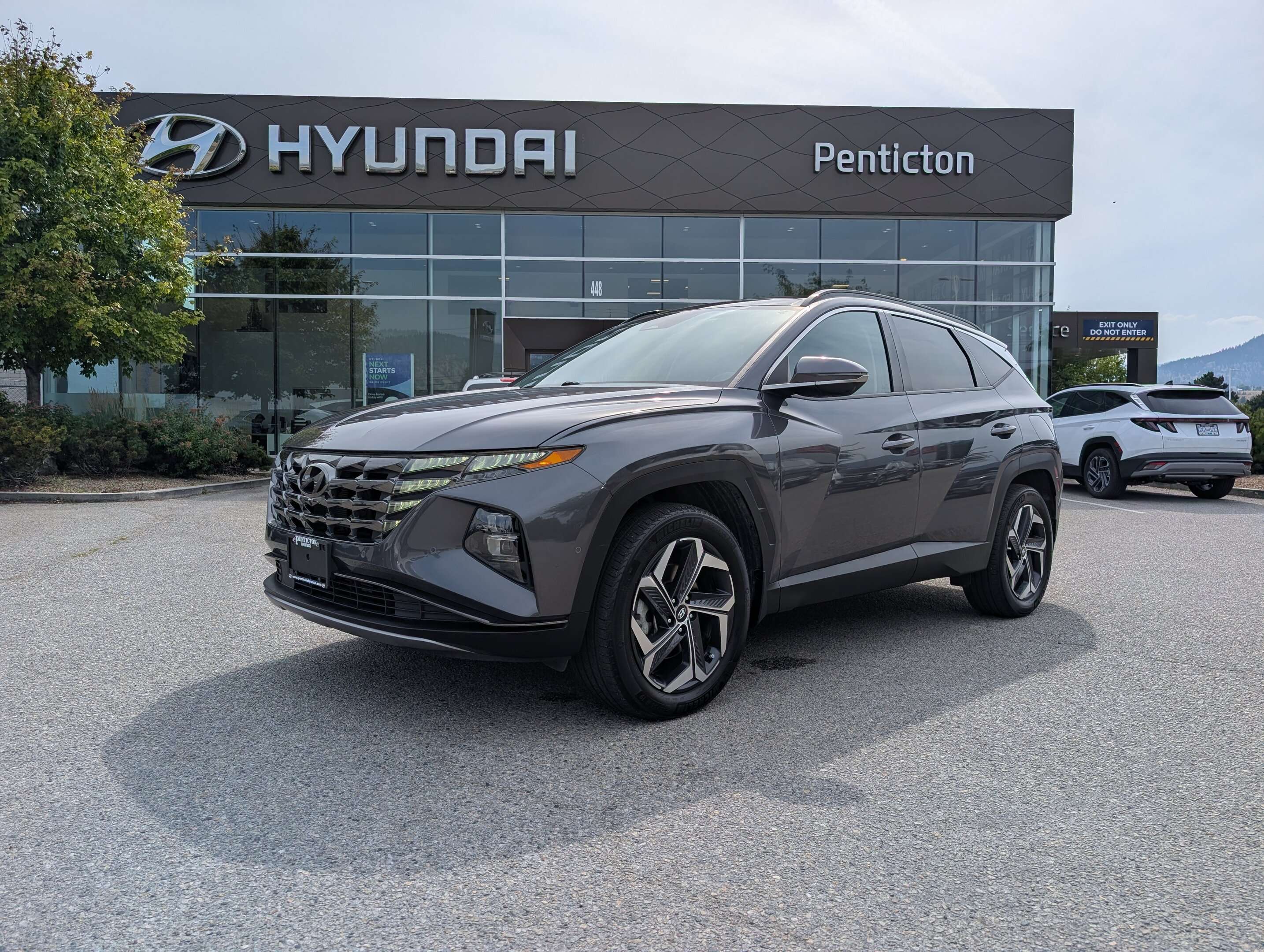 2024 Hyundai Tucson Ultimate  | PHEV AWD | LEATHER | PANORAMIC SUNROOF — снимка 1