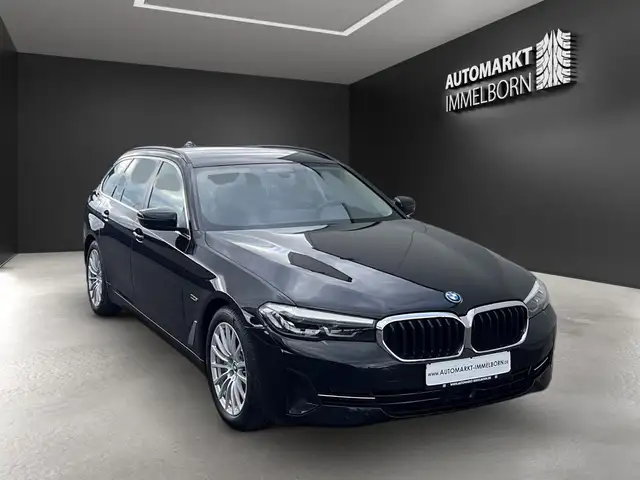 BMW 5 Series view 2