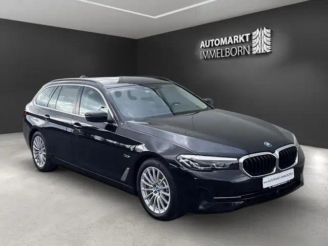 BMW 5 Series main image