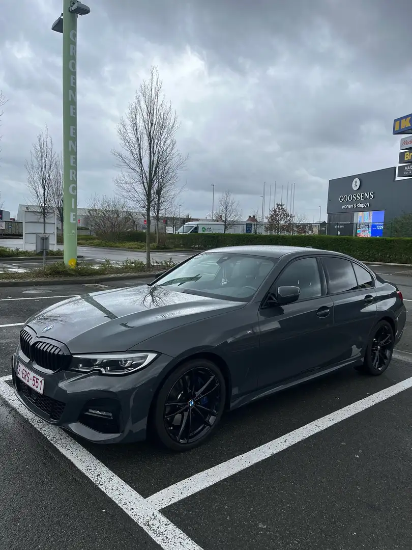 BMW 320 320d Aut. M Sport - Apple carplay Gris - 1