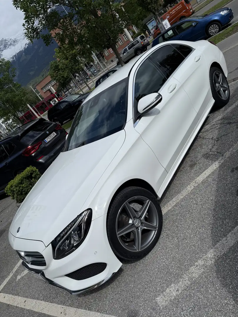 Mercedes-Benz C 220 d 4MATIC AMG Line Aut. - 2