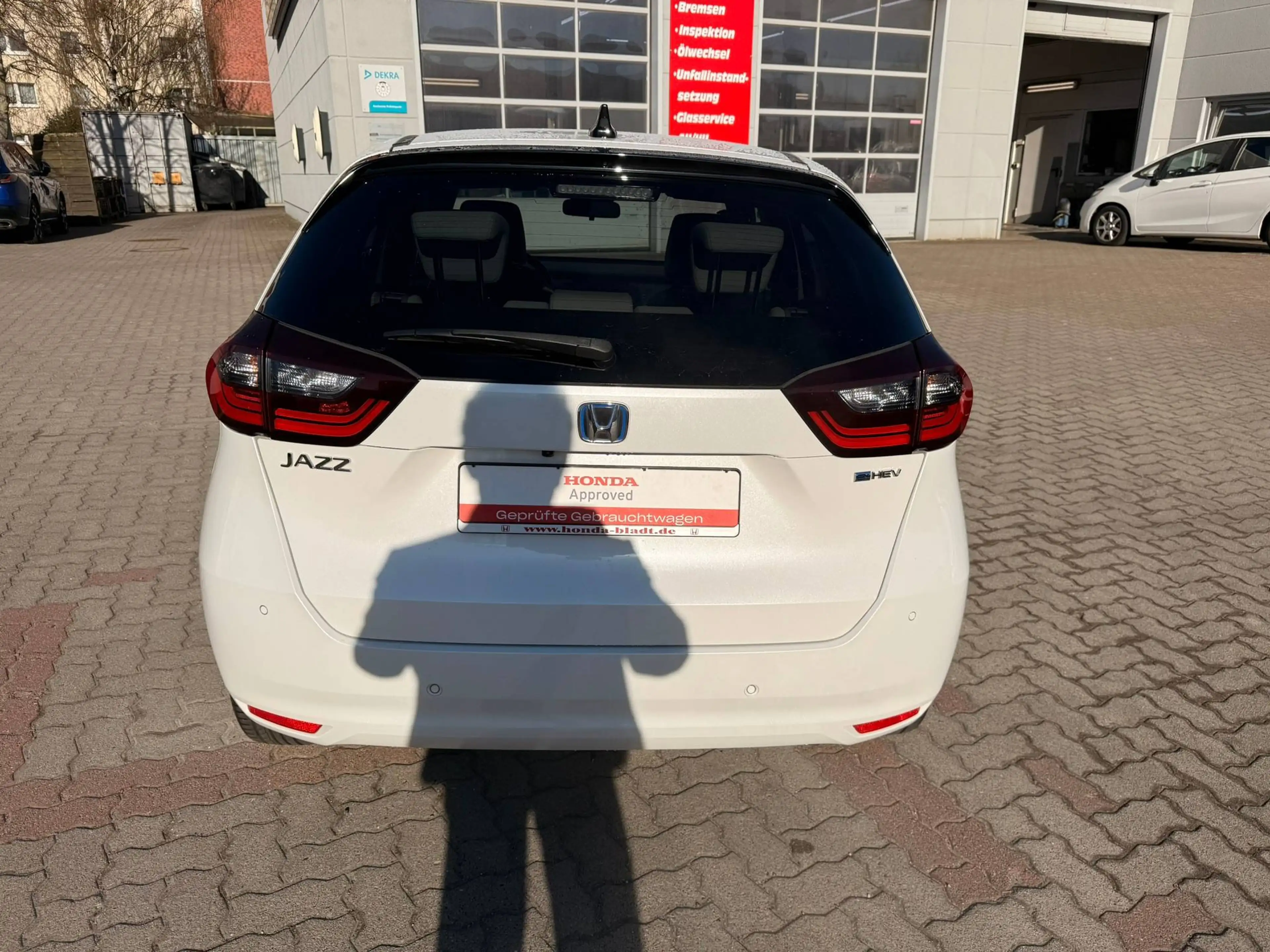 Honda Jazz 1.5 i-MMD Hybrid Executive Rückfahrkamera — photo 3