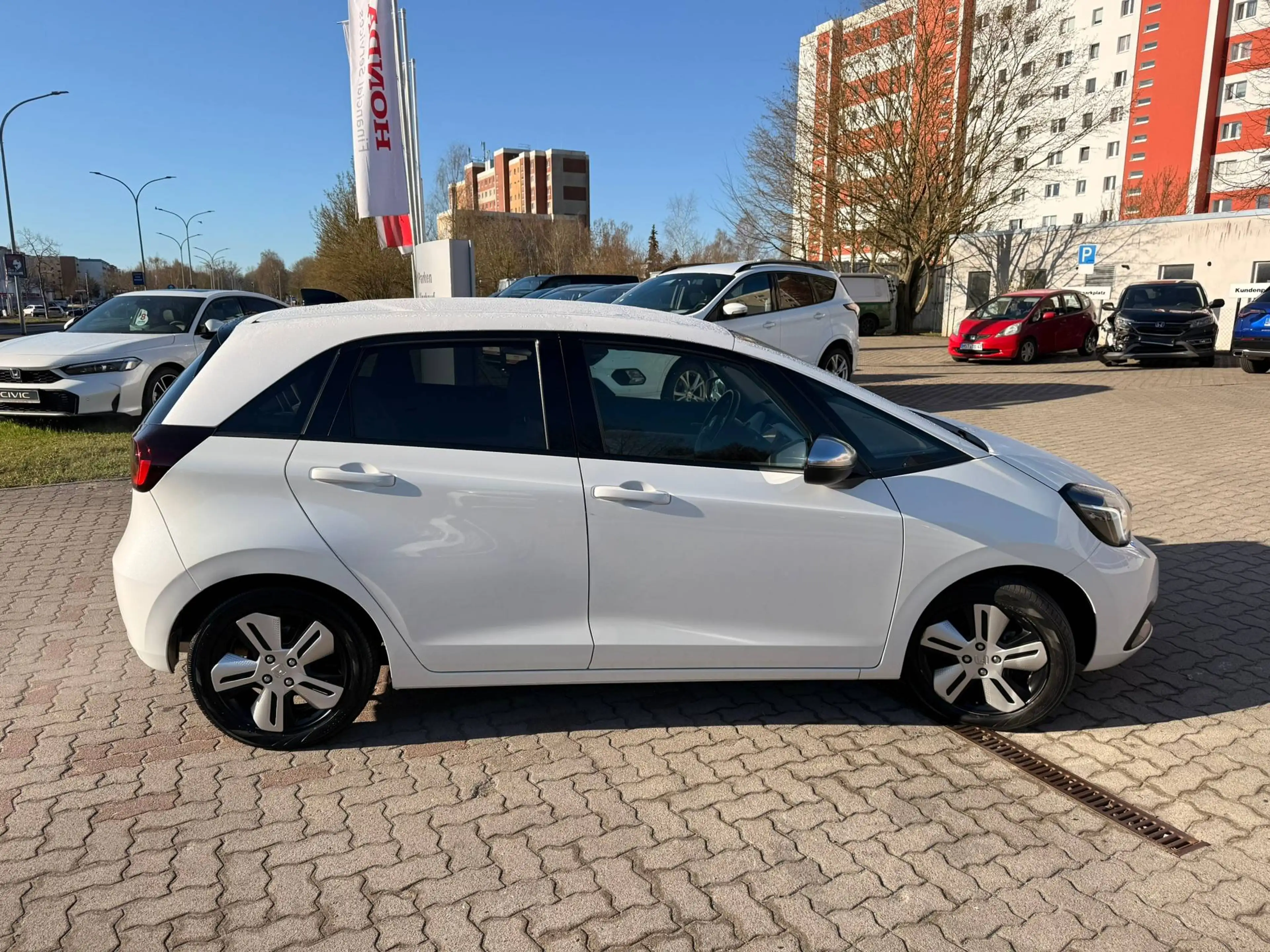 Honda Jazz 1.5 i-MMD Hybrid Executive Rückfahrkamera — photo 5