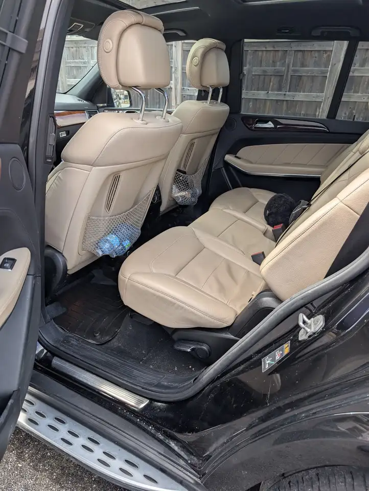 Mercedes-Benz GL-Class снимка Mercedes-Benz GL-Class