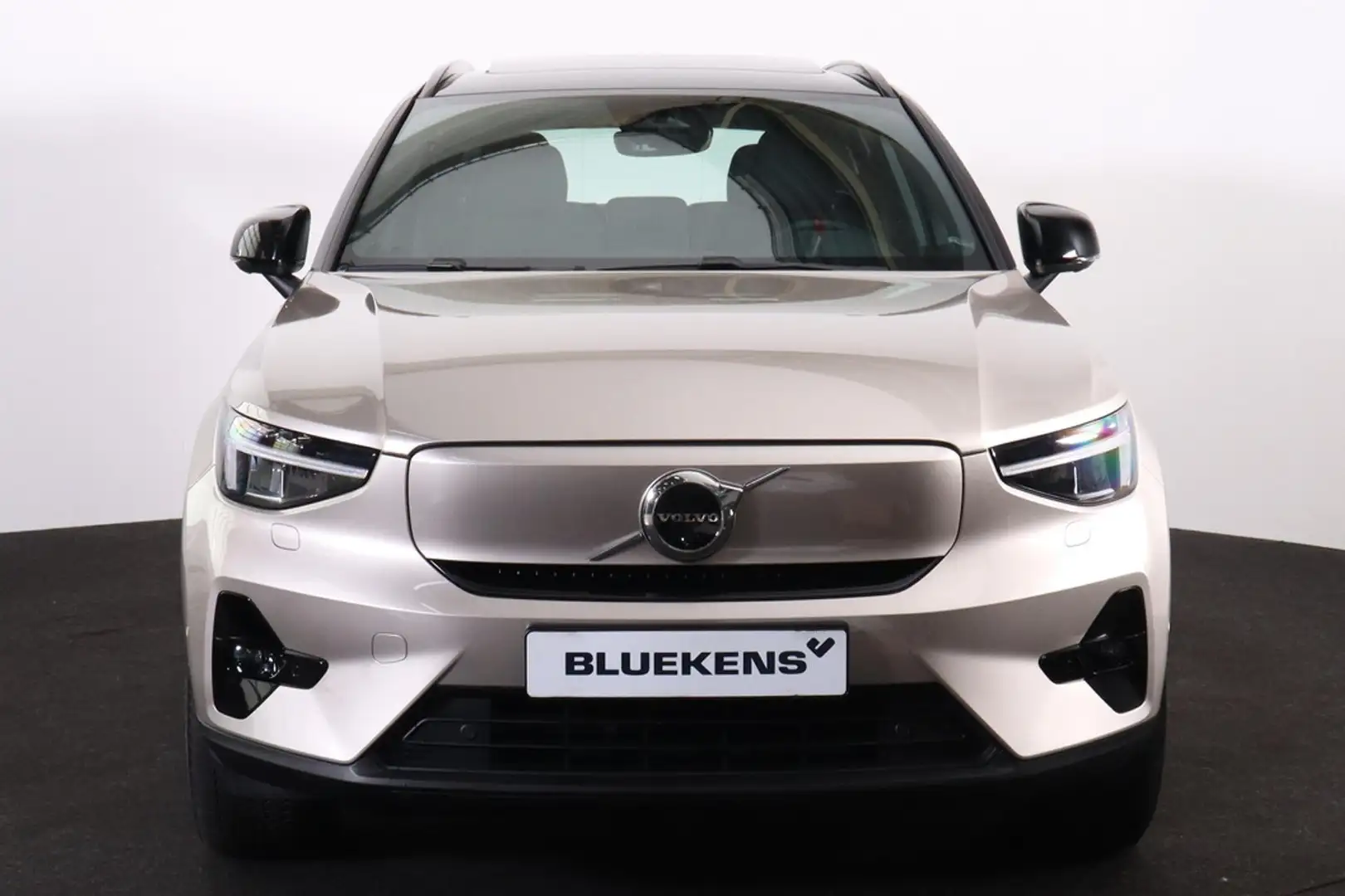 Volvo XC40 Recharge Twin Ultimate 78 kWh - Panorama/schuifdak Beige - 2