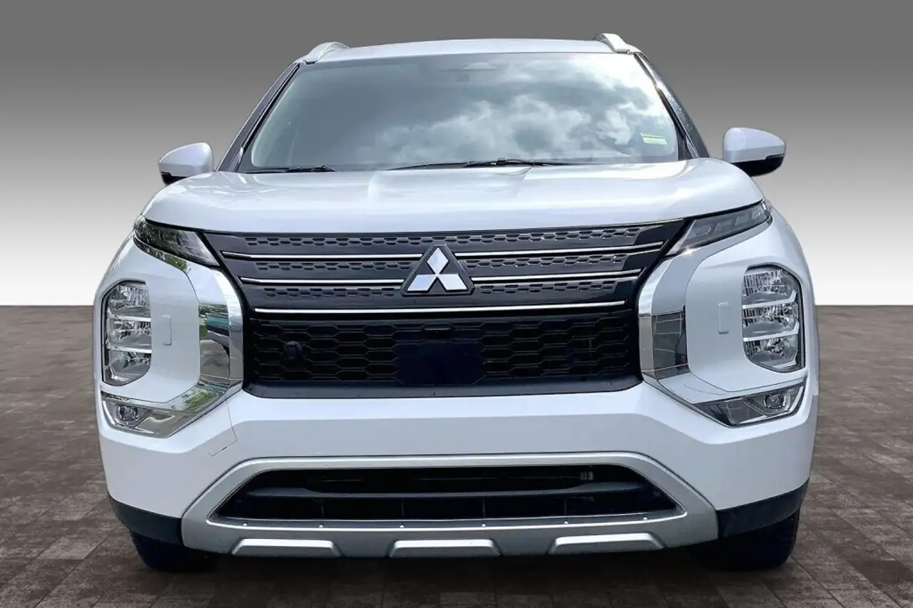 Mitsubishi Outlander fotografie Mitsubishi Outlander