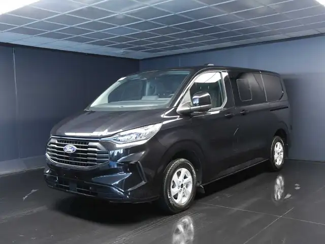 Ford Transit Custom 320 2.0 EcoBlue 136CV PC Combi Titanium