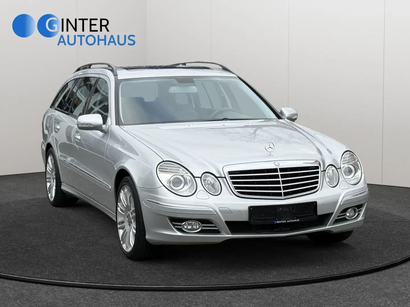 Mercedes-Benz E 280 T 7G-TR Avantgarde*Sport-Paket*aus 2.Hand* Silber - 2