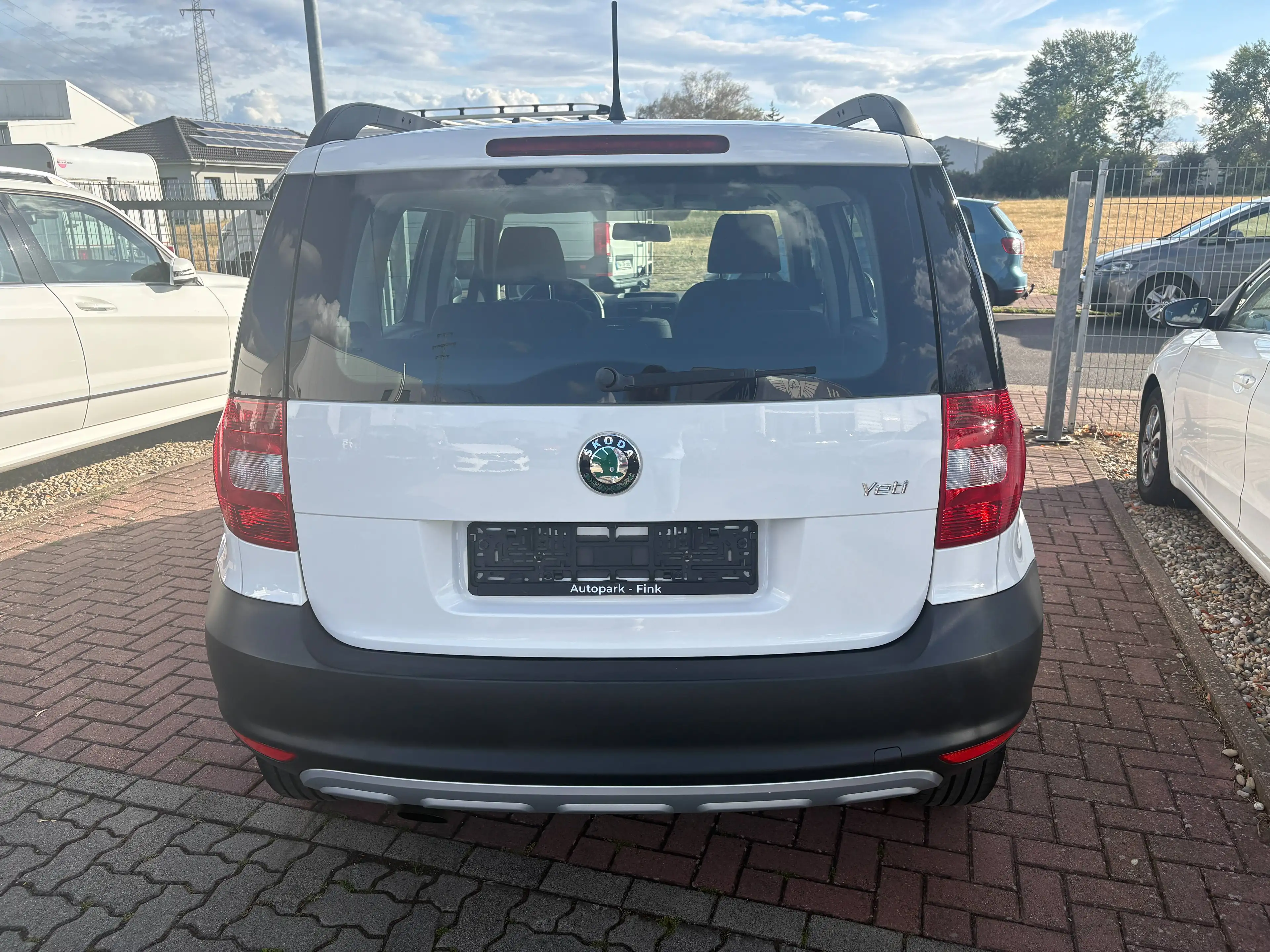 Skoda Yeti Active Plus Edition — photo 5