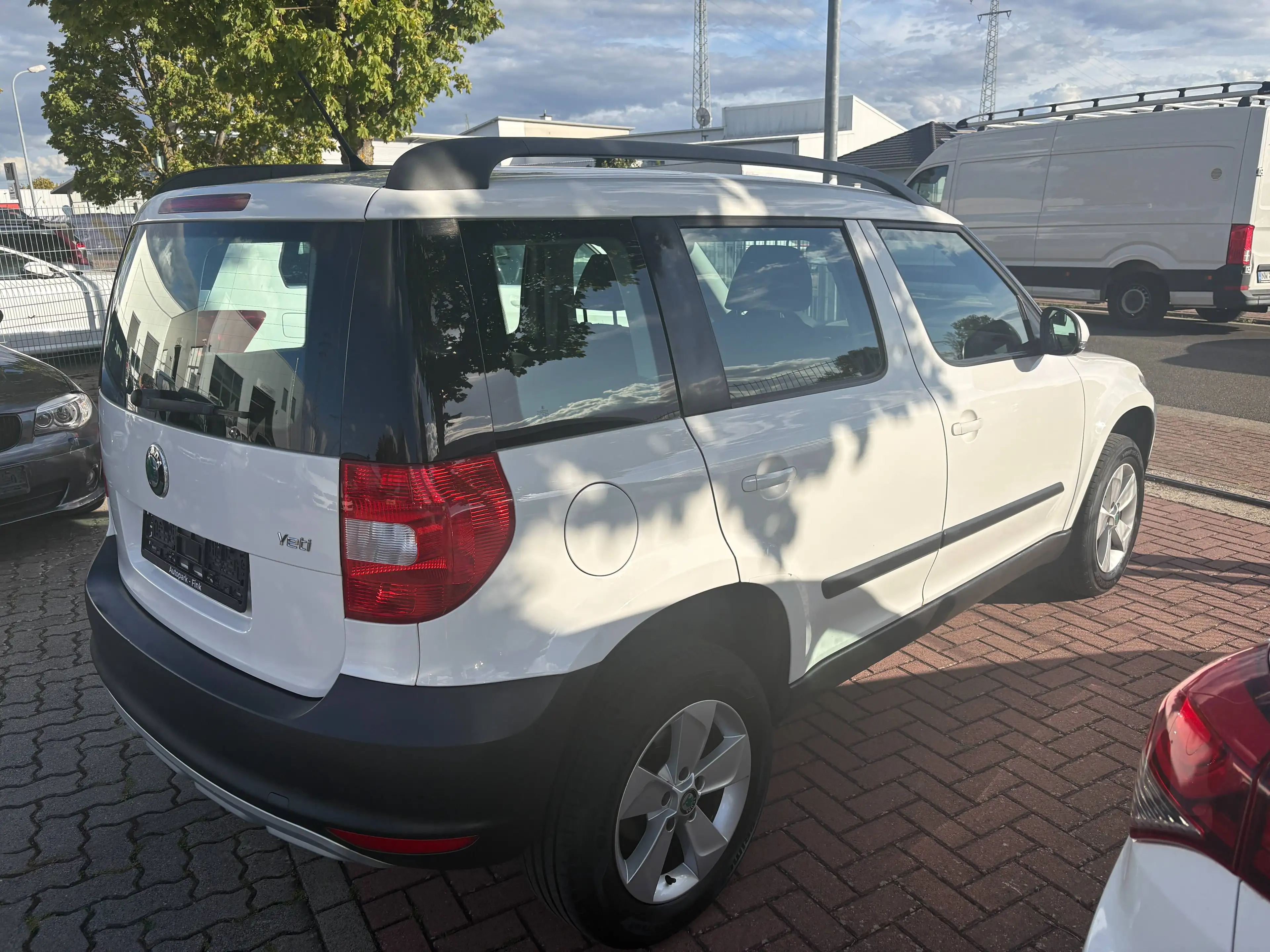 Skoda Yeti Active Plus Edition — photo 4