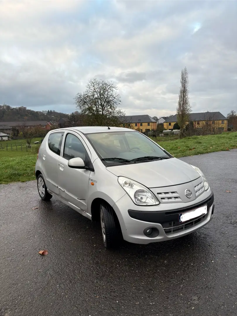 Nissan Pixo 1.0i - 2