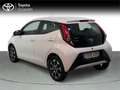 Toyota Aygo 5 Puertas x-play 70 Manual 5v - thumbnail 2