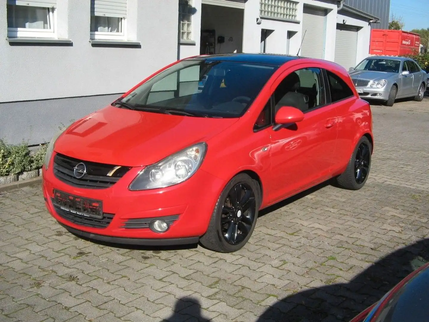 Opel Corsa D Color Edition Rot - 1