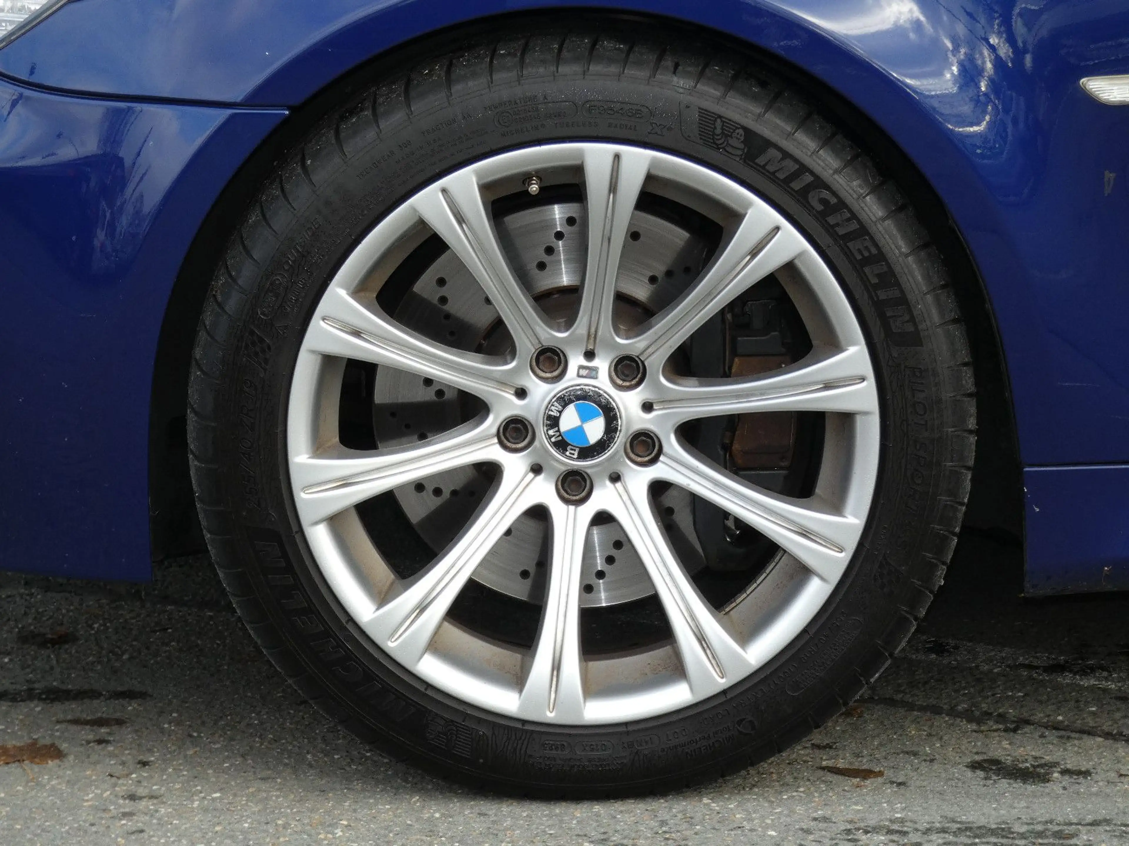 BMW M5 Touring V10 Individual Headup Deutsch WGA 65t — photo 9