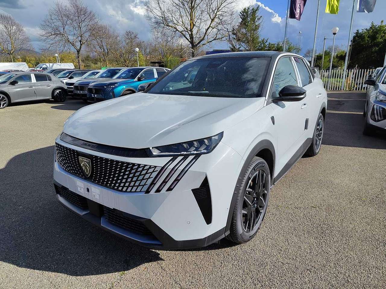 Peugeot 3008 3ª serie Hybrid 145 e-DCS6 GT - Bianco Okenite (36