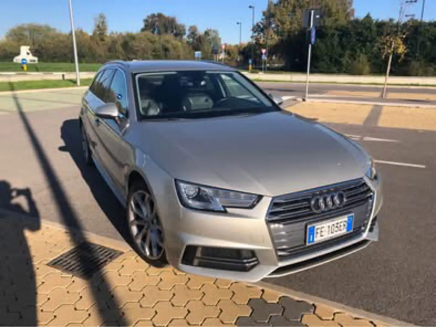 Audi A4 S-line Argento - 2