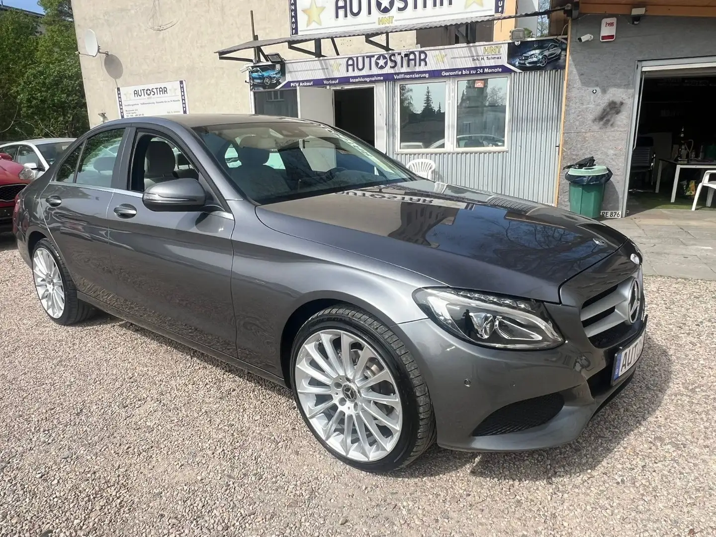 Mercedes-Benz C 180 d Automatik*Xenon*Navi*Top Grau - 2