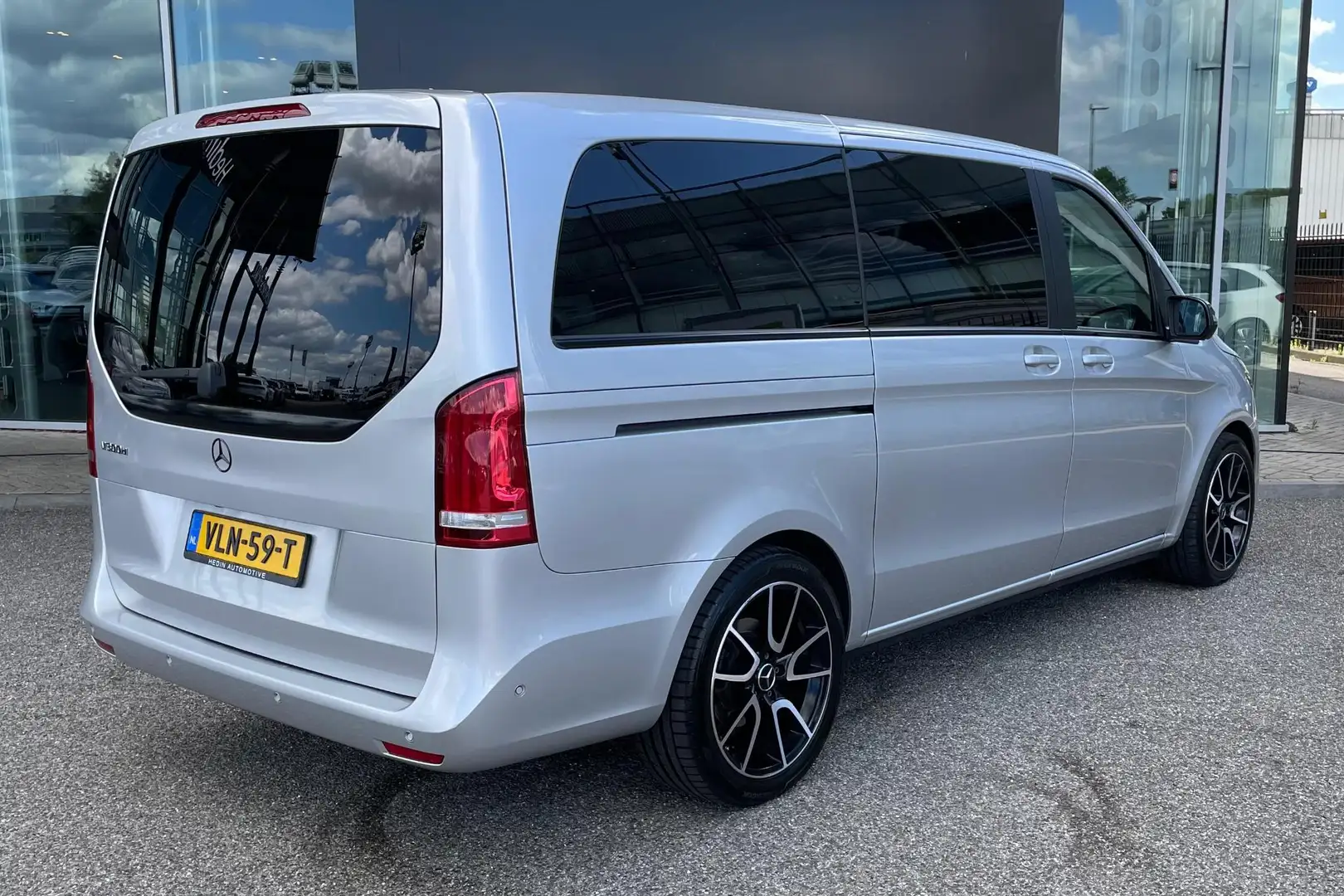 Mercedes-Benz V 300 V 300d L2 Automaat Avantgarde Dubbel Cabine | Coma Zilver - 2