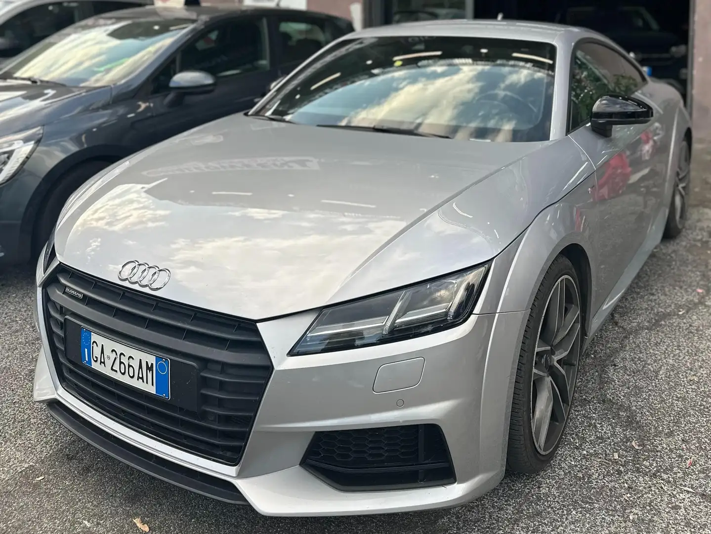 Audi TT TT Coupe 2.0 tfsi S line quattro s-tronic Argent - 1