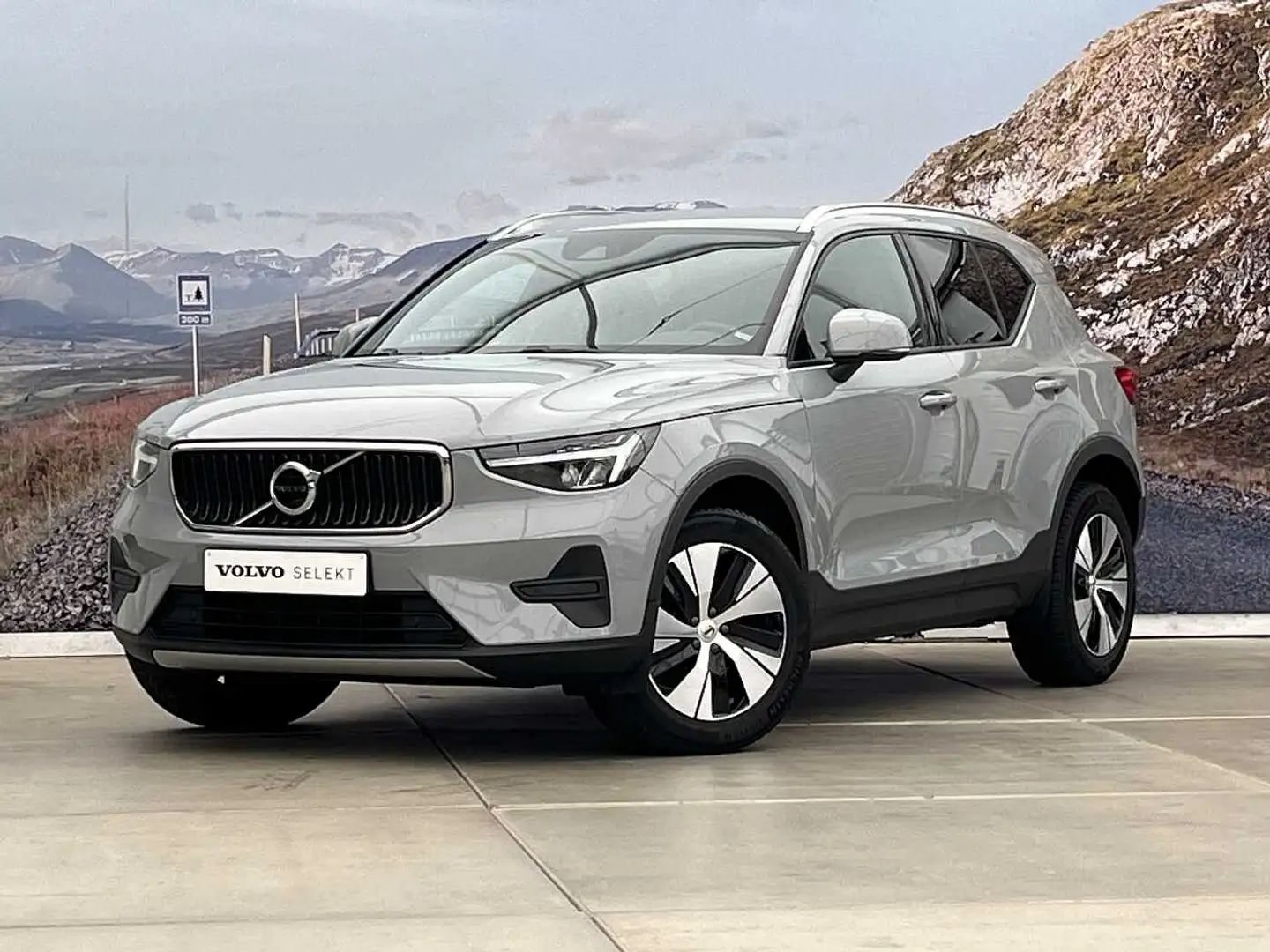 volvo xc40