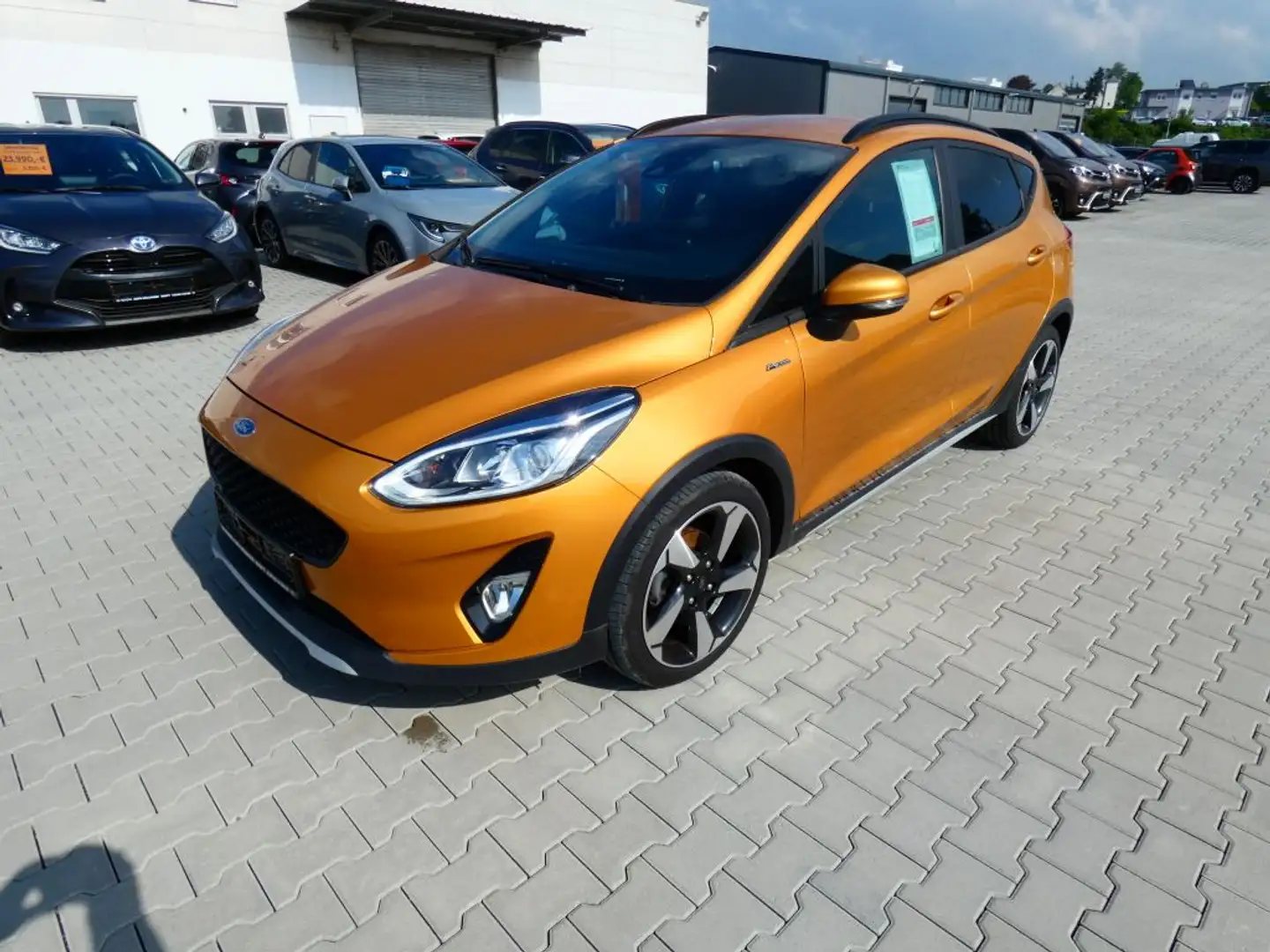 Ford Fiesta 1.0 EcoBoost Hybrid S&S ACTIVE - 2