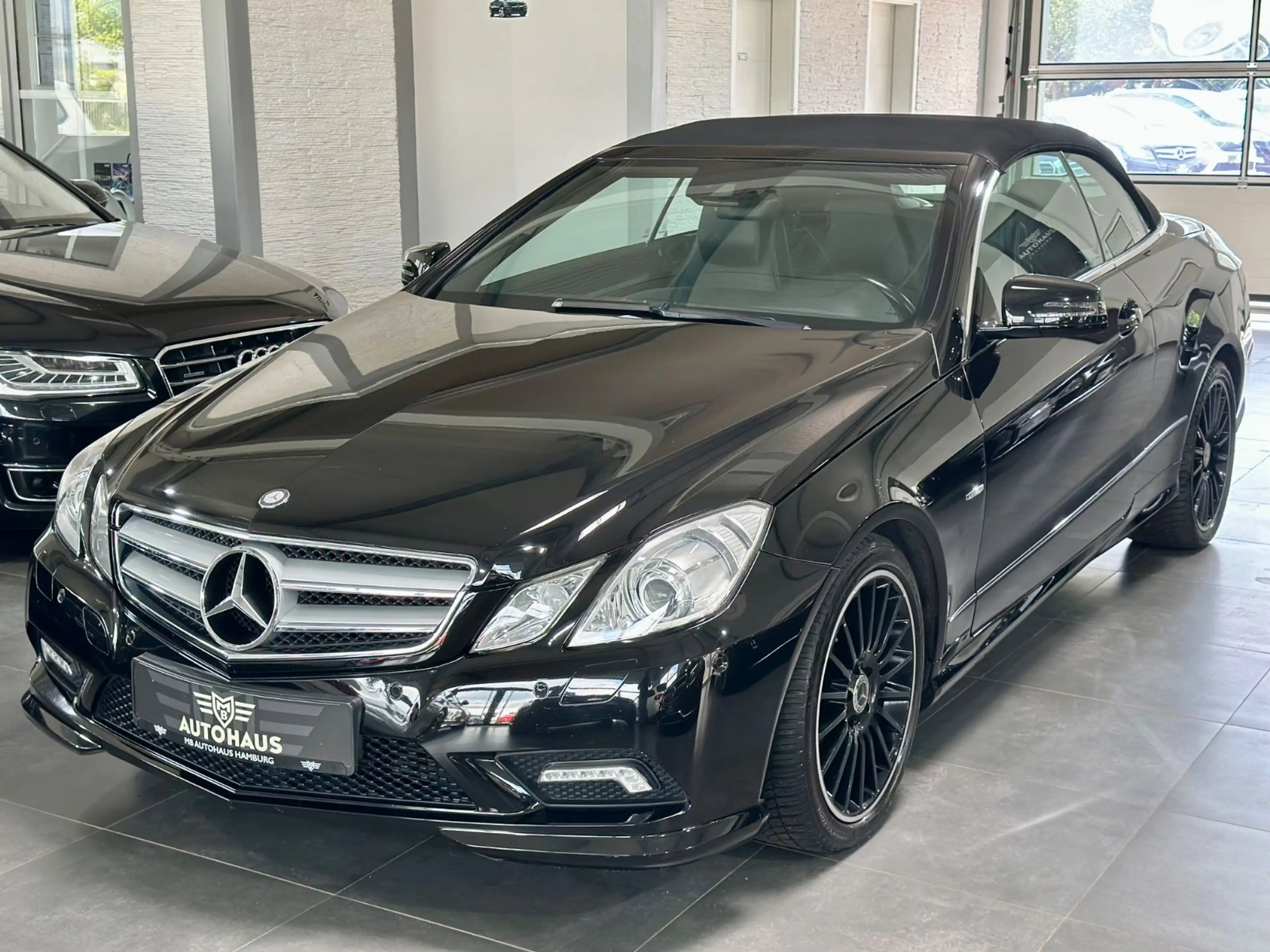 Mercedes-Benz E 250 CGI Cabrio,BlueEffi,AMG-Paket,LED,VOLL,TOP — photo 13