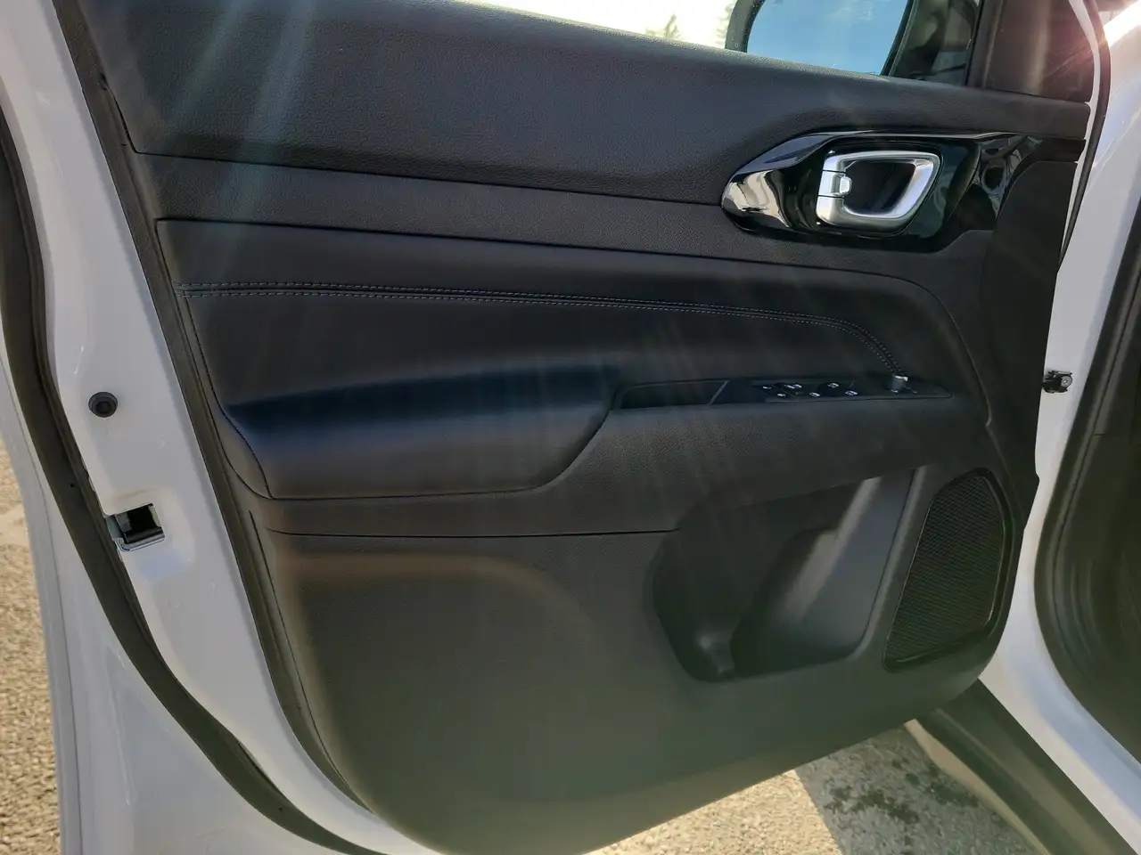 Jeep Compass снимка Jeep Compass