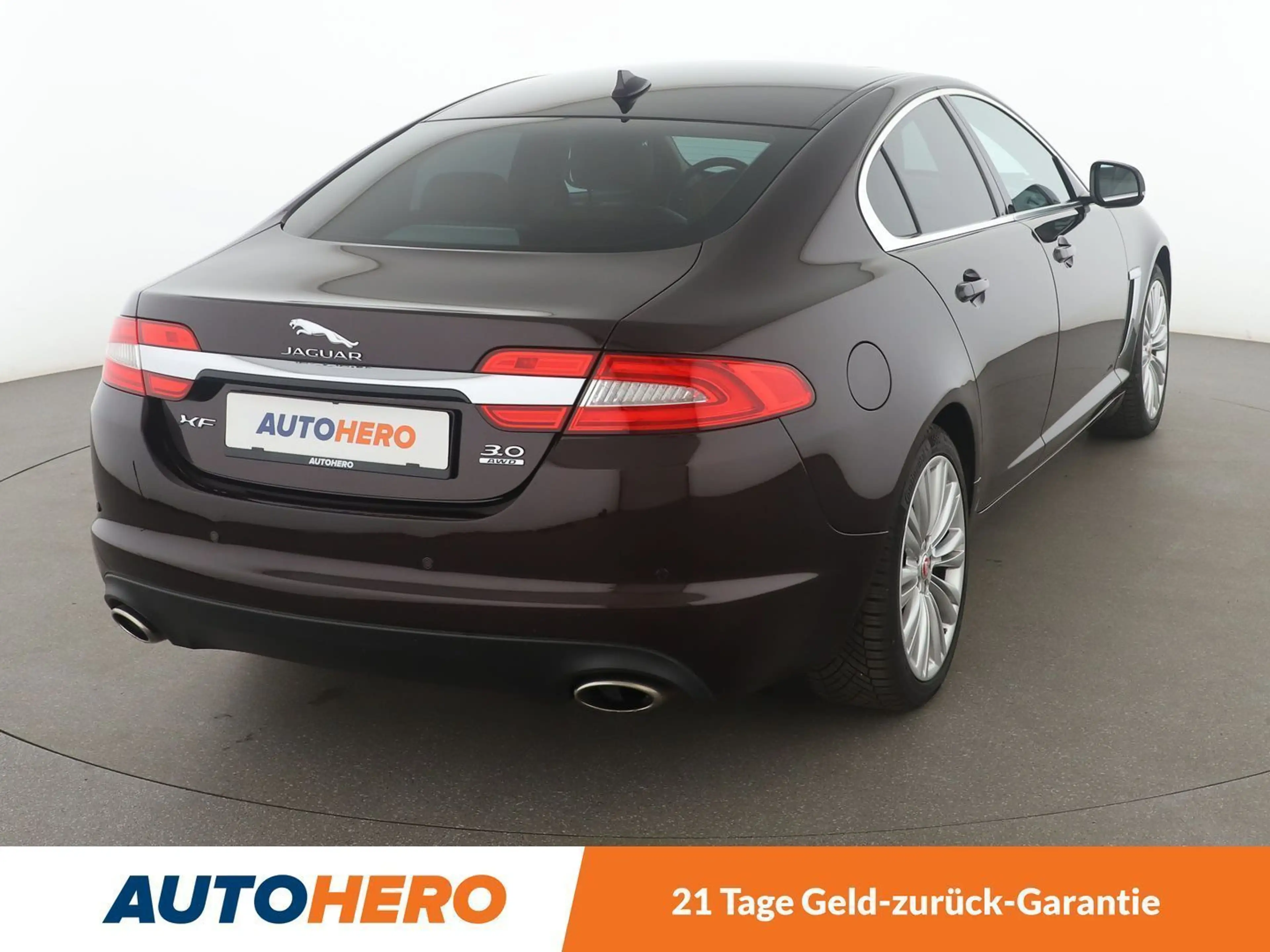 Jaguar XF 3.0 V6 Kompressor AWD Aut.*NAVI*TEMPO*PDC* — photo 6