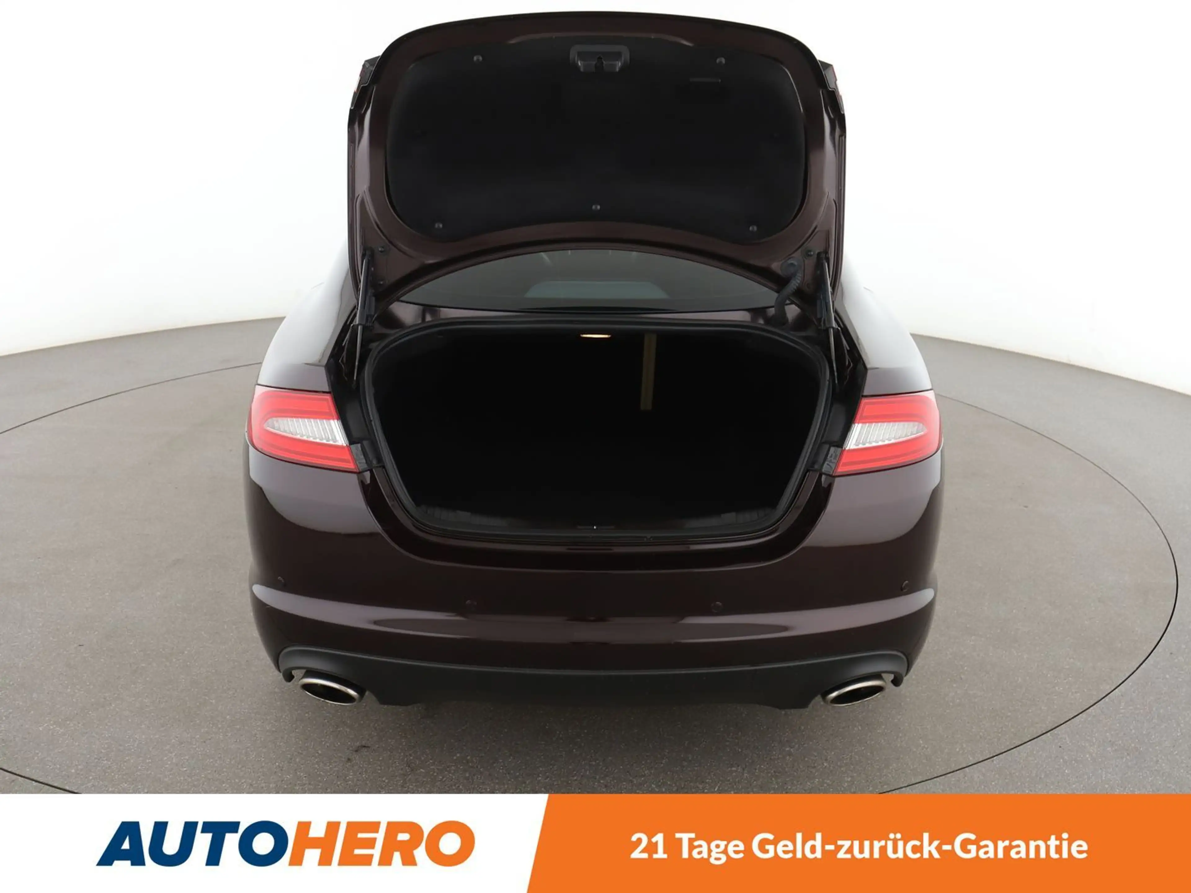 Jaguar XF 3.0 V6 Kompressor AWD Aut.*NAVI*TEMPO*PDC* — photo 15