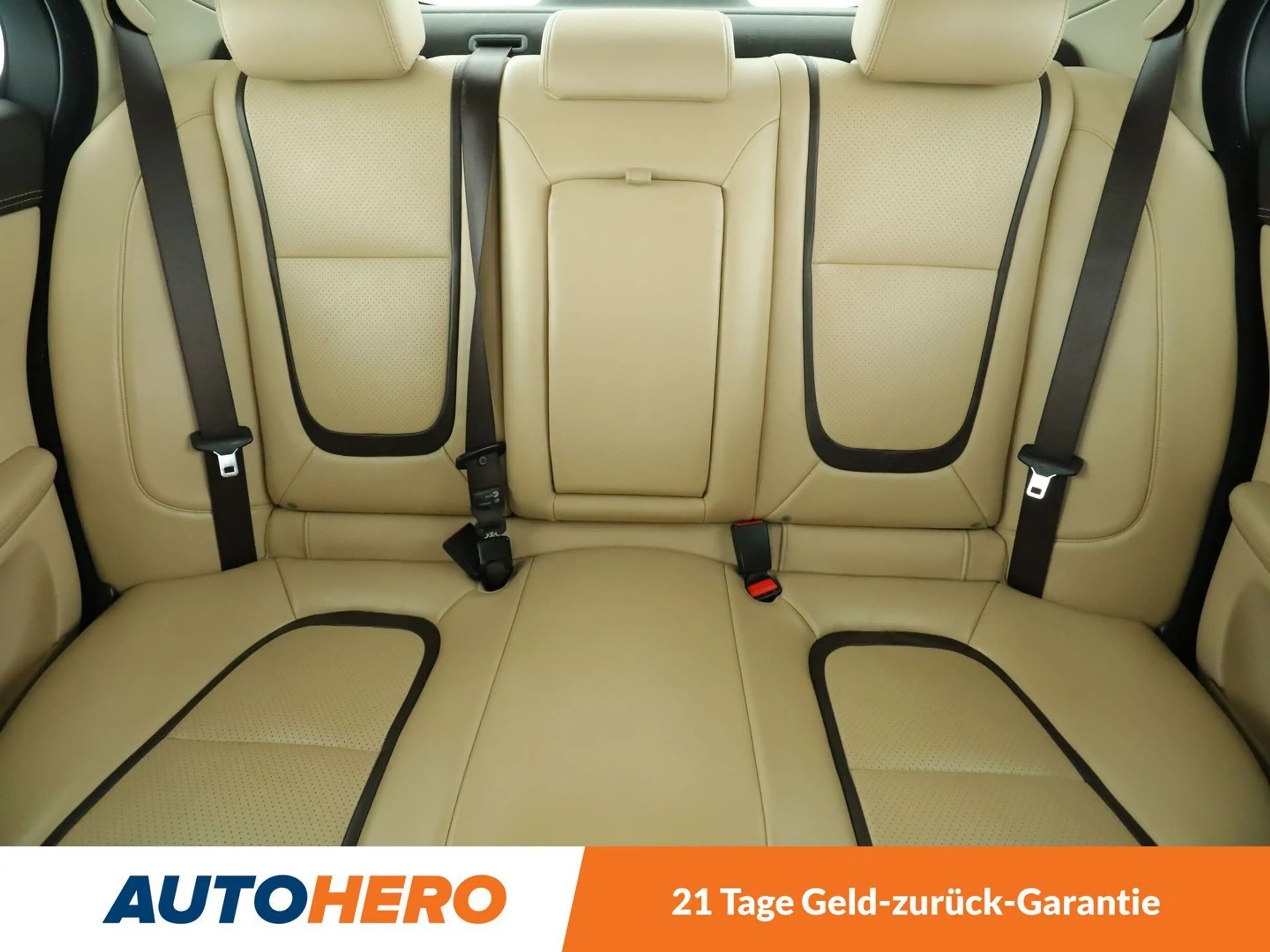 Jaguar XF 3.0 V6 Kompressor AWD Aut.*NAVI*TEMPO*PDC* — photo 14