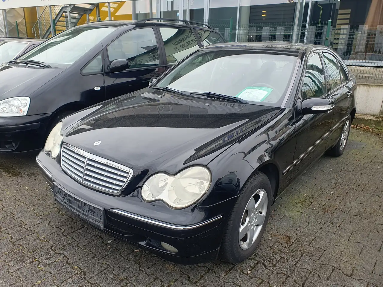 Mercedes-Benz C 180