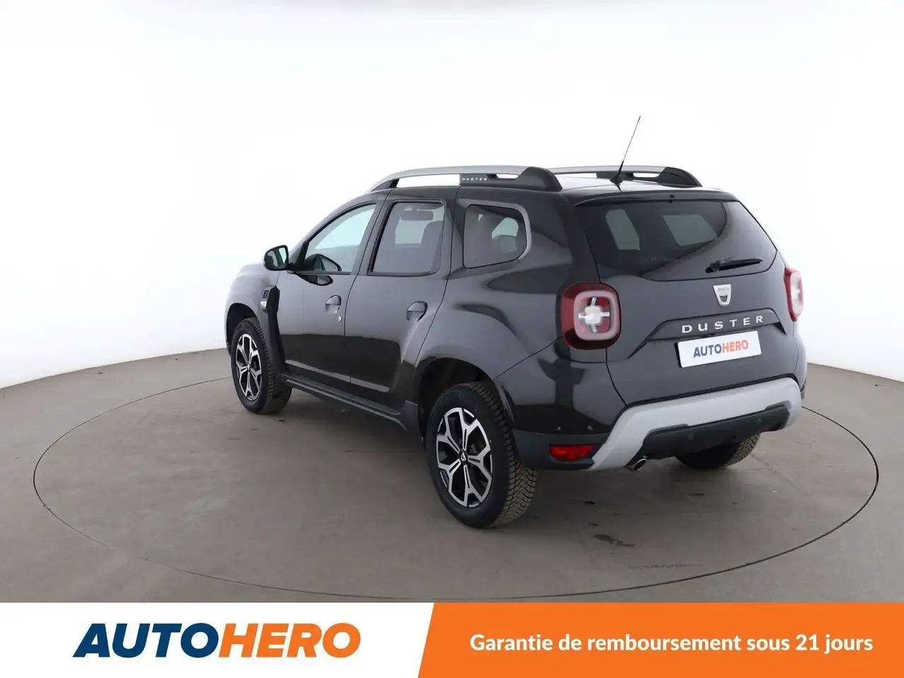 Dacia Duster — photo 4