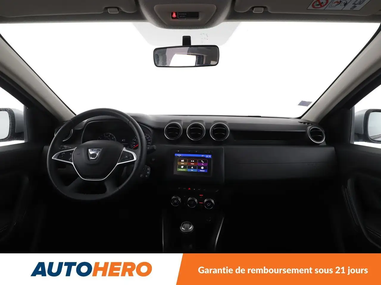 Dacia Duster — photo 17