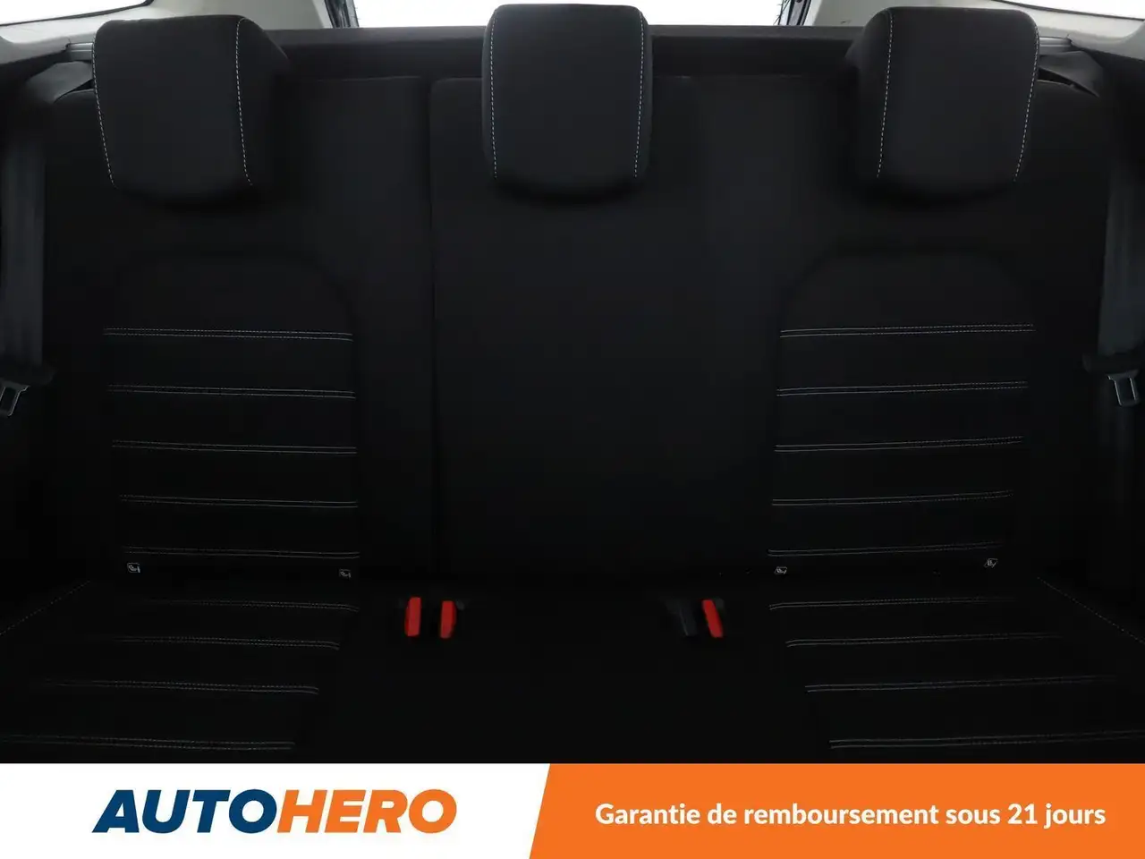 Dacia Duster — photo 10