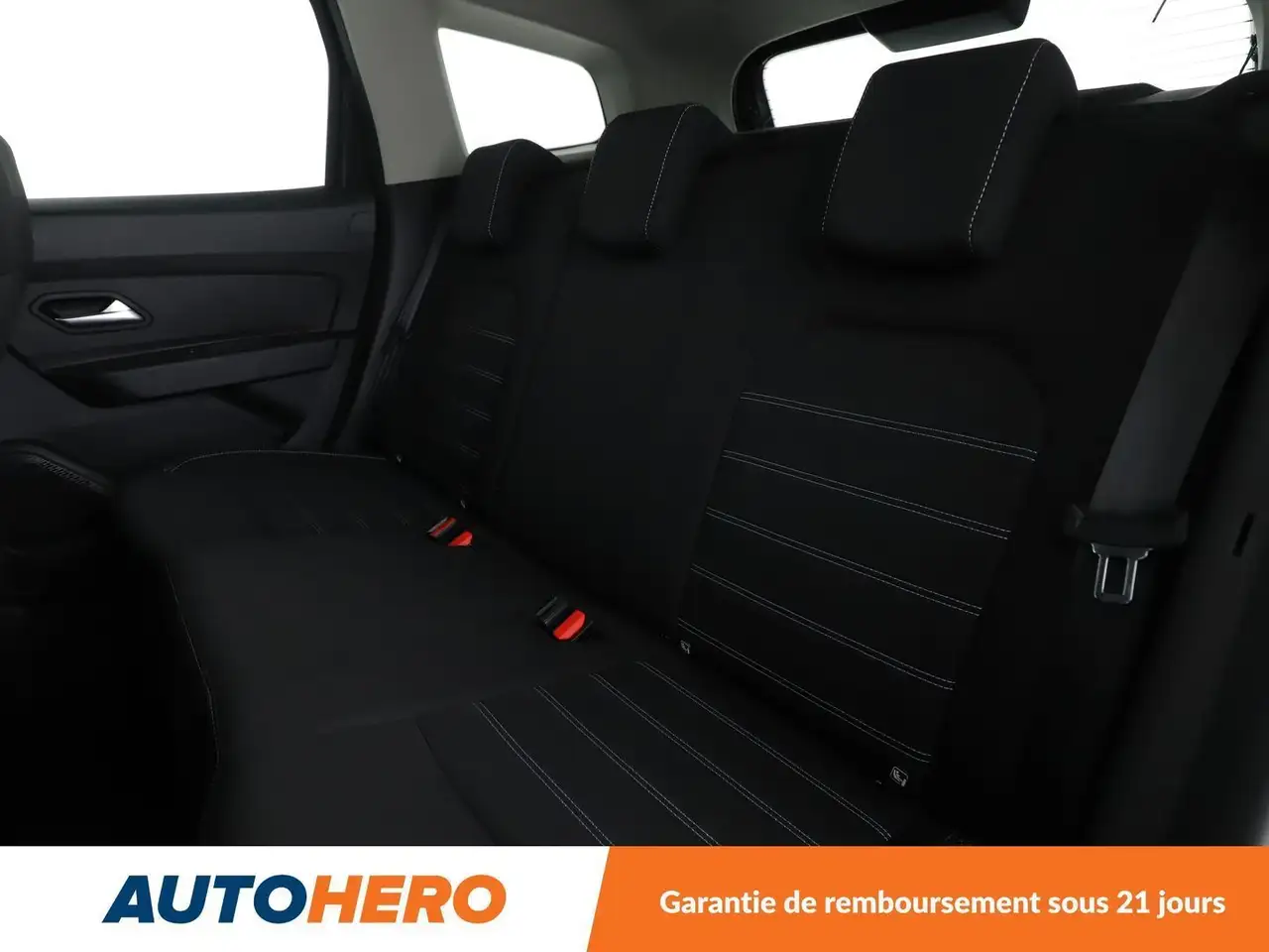 Dacia Duster — photo 16